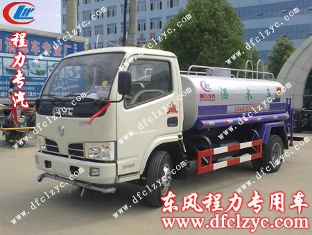 湖北程力東風(fēng)小霸王灑水車(chē)效果展示圖